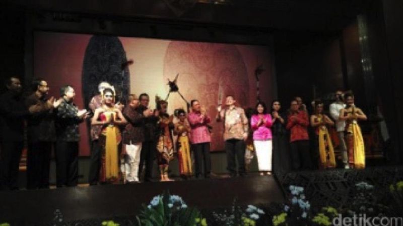 Menjelang akhir tahun 2016, Bali dipastikan siap menyuguhkan beragam atraksi wisata menarik.