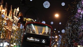 Oxford Street Bakal Dibuat Bebas Kendaraan Bermotor