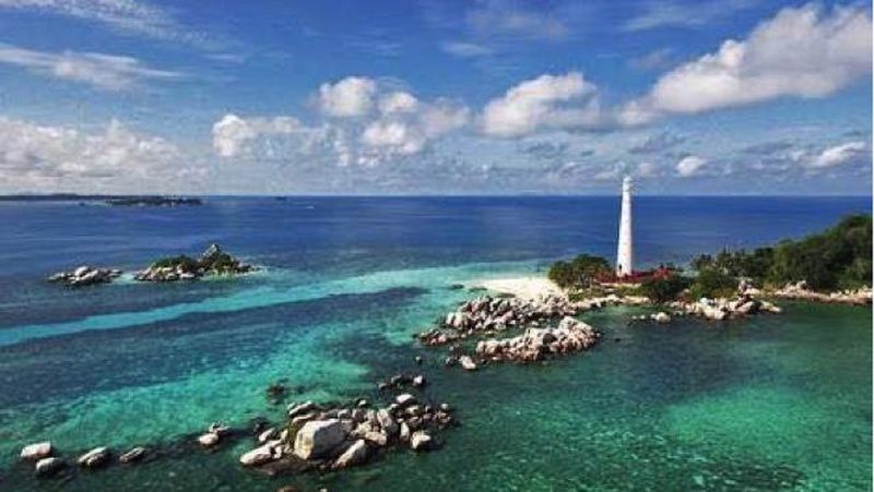 Sejak tahun 2012, pemerintah mengeluarkan empat status kawasan ekonomi khusus (KEK) pariwisata.
