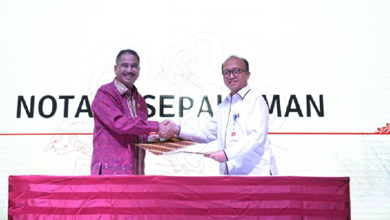 Demi menyambut target 15 juta wisatawan mancanegara, ketersediaan Homestay Desa Wisata makin dipercepat pembangunannya.