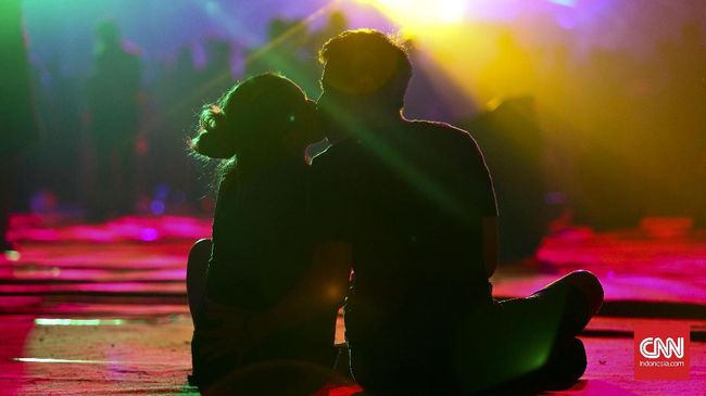 Sebuah penelitian menunjukkan mendengarkan musik EDM berpeluang meningkatkan pertumbuhan bayi tabung.