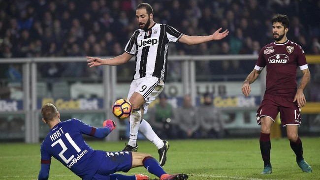 Pelatih Juventus, Massimiliano Allegri, menganggap timnya memenangi 'perang' setelah mengalahkan Torino di Stadion Olimpico Turin, Minggu (11/12).