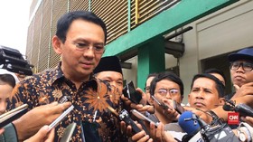 Ahok Pasrah Hadapi Sidang Perdana