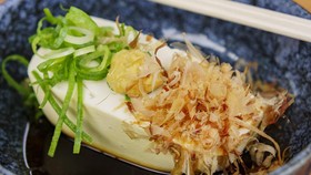Serpihan Bonito Jepang 'Terbang' ke Prancis