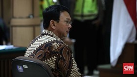 'Eksepsi Dilindungi Hukum,  Ahok Tak Bisa Digugat'