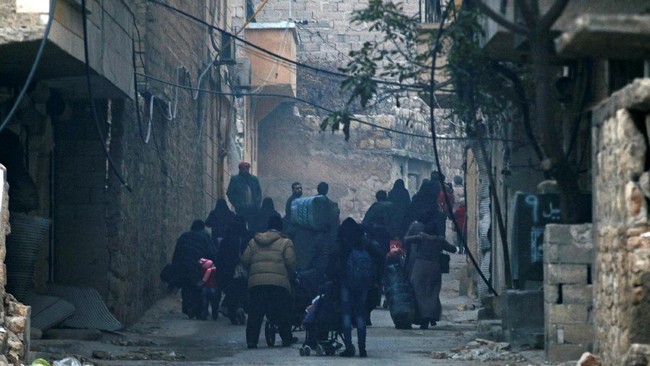 Keberhasilan pasukan pro-pemerintah Bashar Al-Assad merebut Aleppo tak lepas dari peran Iran yang berupaya melebarkan kekuasaan di kawasan.