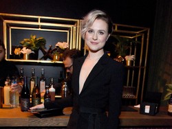 Buntut Kicauan Kobe Bryant Pemerkosa, Evan Rachel Wood Kunci Medsos