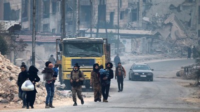 Tujuh warga negara Indonesia yang bekerja di Aleppo, Suriah, berhasil dievakuasi dan telah diterima KBRI Damaskus.