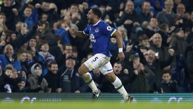 Everton Raja <i>Comeback</i> Liga Inggris Musim Ini