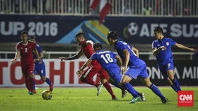 Pelatih Thailand Serahkan Masalah Laser pada Wasit