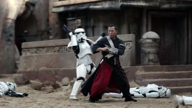 Menjadi satu dari empat film Disney produksi 2016 yang melewati angka fantastis itu selain Captain America: Civil War, Finding Dory, dan Zootopia.