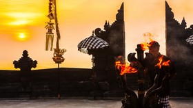 Bali Raih Predikat Destinasi Favorit & Devisa Terbesar