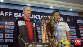 Kiatisuk Anggap Timnas Indonesia dalam Tekanan