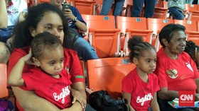 Ketika Air Mata Ibu Boaz Menetes di Stadion Rajamangala