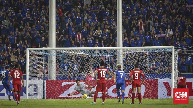 Manajer timnas Indonesia memaparkan alasan Luis Milla memilih satu kiper senior dalam laga uji coba di Kamboja.