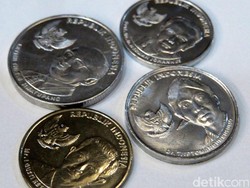 Viral Kisah Mahasiswa Bayar Kuliah Pakai Recehan, Hasil Ortu Jual Gorengan