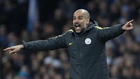 Toure Ungkap Kemarahan Guardiola Usai Dikalahkan Liverpool