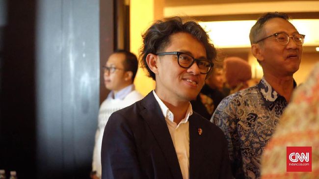 Riri Riza menuturkan, dalam film anak-anak terbaru garapannya, 'Kulari ke Pantai', akan berlatar kehidupan di ujung Jawa Timur.