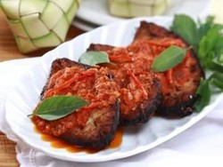 Menu Harian Ramadhan ke-3 : Sahur Mantap dengan Ikan Asap Bumbu Cabe
