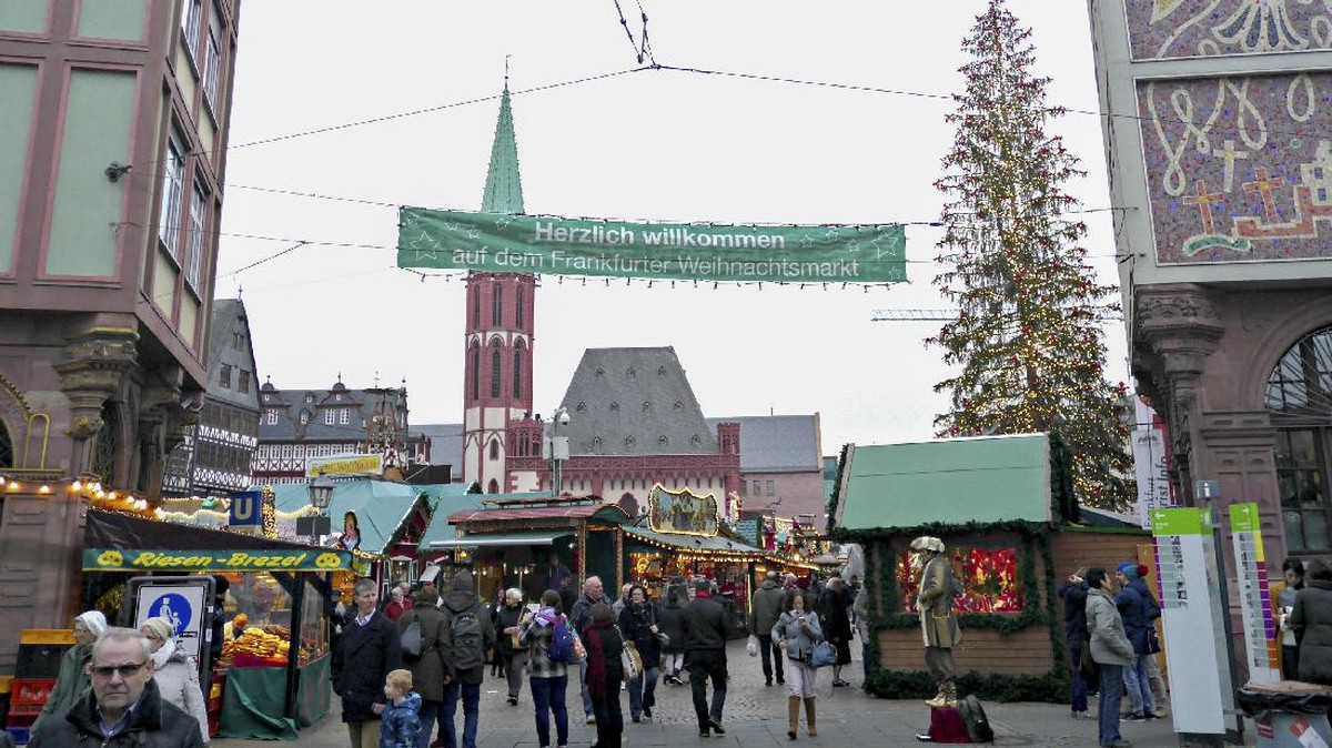 Duka Tak Padamkan Cahaya Natal di Jerman