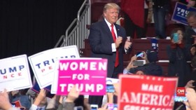 Sesuai Prediksi, Trump Menang Mudah di Electoral College