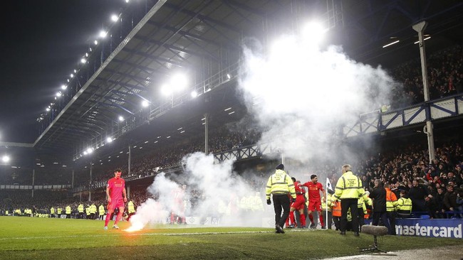 Sadio Mane, 'The Grinch' yang Mencuri Hadiah Natal Everton