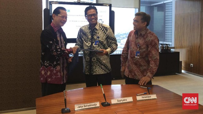 Penarikan pinjaman juga tak terlepas dari ketatnya likuiditas bank daerah milik pemda Jateng tersebut jelang akhir tahun.