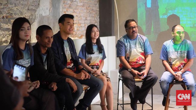 Disutradarai Ario Rubbik, film ini menjadi pengingat akan rekam jejak budaya barongsai, dan nasibnya kini yang mulai ditinggalkan anak-anak muda.