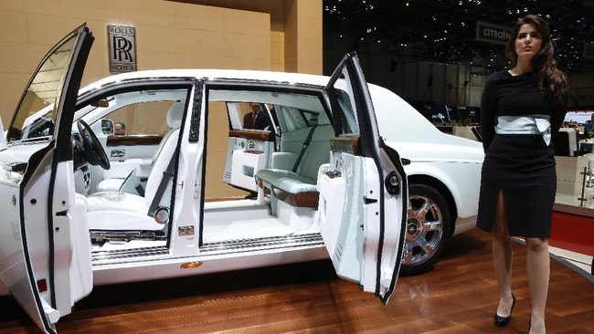 Bitcoin di Amerika Serikat bisa untuk membeli Rolls-Royce, Bentley, dan Bugatti