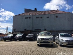 Sedan Bekas Rp 60 Juta, Bisa Dicicil 1,2 Jutaan Per Bulan