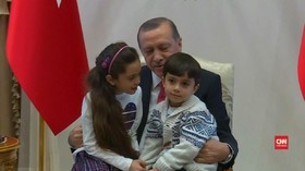 'Selebtwit' Cilik dari Aleppo Dievakuasi ke Turki