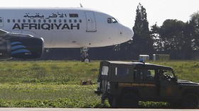 Pesawat Libya Berisi 118 Orang Dibajak, Mendarat di Malta