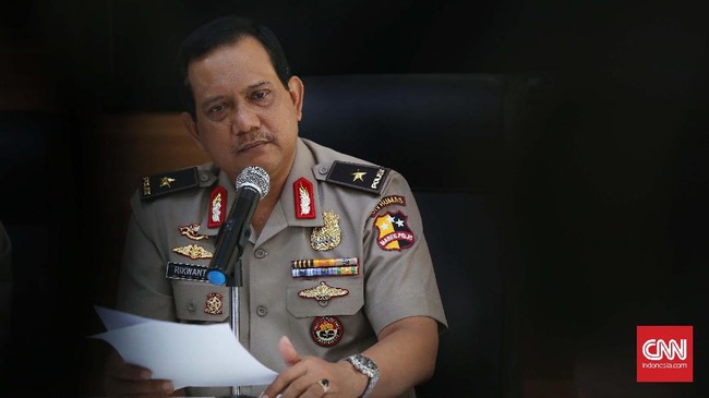 Sosok yang diduga berperan merekrut 17 WNI yang dideportasi di Turki, AM, kini berada di Suriah. Dia mengiming-imingi WNI agar bergabung dengan ISIS.