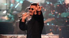 Koleksi Seni George Michael Terjual Ratusan Miliar