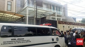 Enam Jenazah Korban Pembunuhan Pulomas Dibawa Pulang