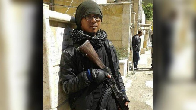 Menhan Ryamizard Ryacudu memastikan pimpinan ISIS asal Indonesia, Bahrum Naim sudah tewas di Suriah akhir Mei lalu akibat serangan drone militer AS.