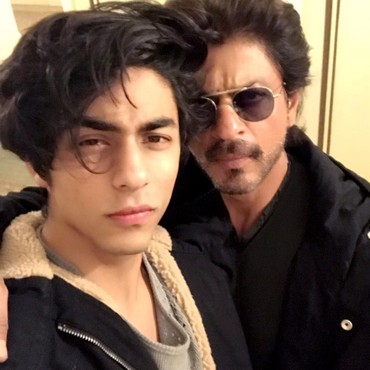 Heboh Pernyataan Lawas Shah Rukh Khan Izinkan Anak Pakai Narkoba