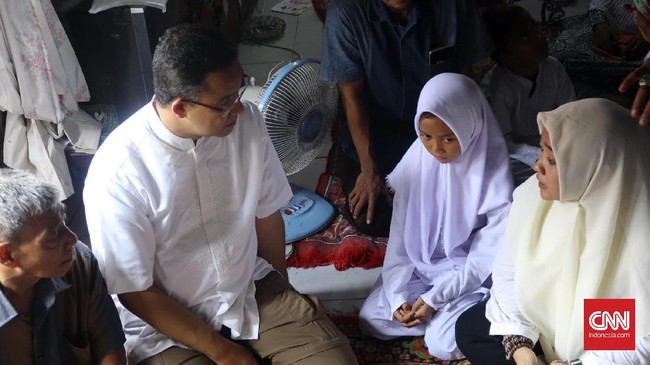 Yusri yang berseteru dengan Ahok pada Desember 2015, menginginkan Ahok meminta maaf di depan publik, sama ketika dirinya dimaki di depan orang banyak.