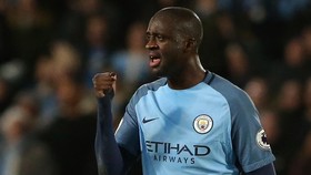 img-title Pesan Haru David Silva untuk Yaya Toure