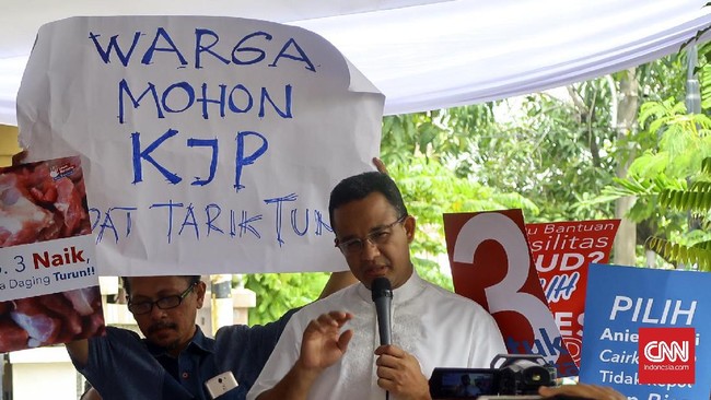 Penerima Kartu Jakarta Pintar (KJP) Plus juga akan mendapat bantuan dana tunai karena sistem akan berintegrasi dengan Kartu Indonesia Pintar (KIP).