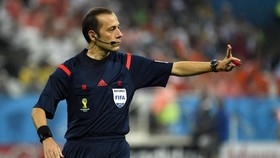 Liverpool vs Barcelona Dipimpin Wasit 'Sahabat Barca'