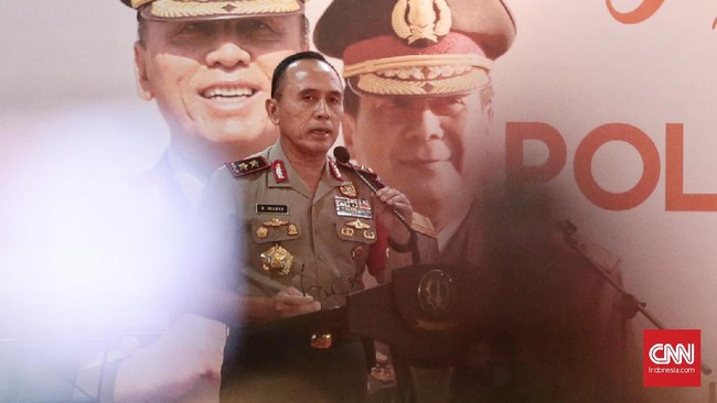Uang Rp27 juta yang digondol komplotan Ramlan Butarbutar dalam bentuk mata uang rupiah, dolar Amerika, Singapura, baht Thailand dan ringgit Malaysia.