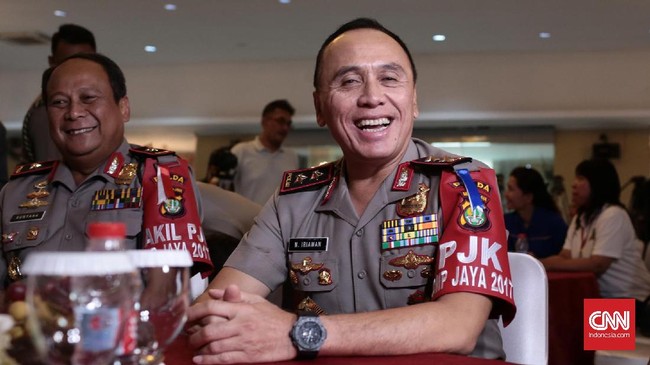 Kapolda Metro Jaya Irjen M. Iriawan mengimbau pengacara tak memprovokasi publik atas dugaan polisi sebagai penyebar percakapan mesum Rizieq dan Firza Husein.