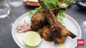 Menikmati Koleksi Makanan Terbaik Asia di Sudut Singapura