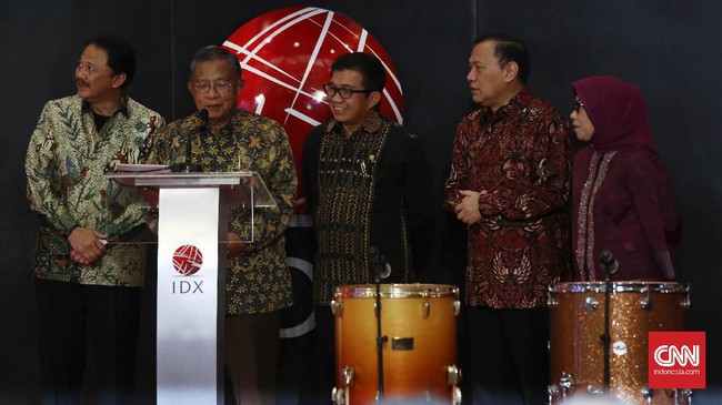 Tahun ini, manajemen mengklaim berhasil membawa BEI menjadi bursa terbaik kelima diantara bursa utama dunia dan tertinggi kedua di Asia Pasifik.