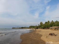 Liburan di Anyer Disorot, Wamenpar Pastikan Takkan Ada Pungli