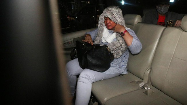 Ganjar juga berharap para pejabat Pemkab Klaten yang telah ditunjuk Bupati bisa segera dilantik agar roda birokrasi tetap berjalan.
