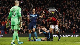 Mourinho: Martial Harus Dengarkan Saya, Jangan Agennya