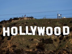 Bos-bos Hollywood Bikin Pertemuan, Panik Hadapi Tarif Trump?