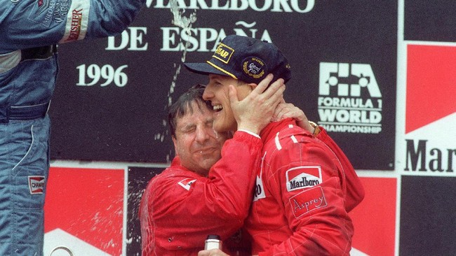 Eks bos Ferrari Jean Todt menyebut Michael Schumacher bukanlah orang yang sama sejak mengalami kecelakaan bermain ski pada 2013.